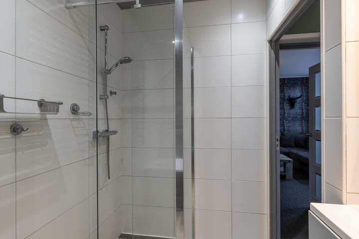 Photo 19 of Tienhoven 8