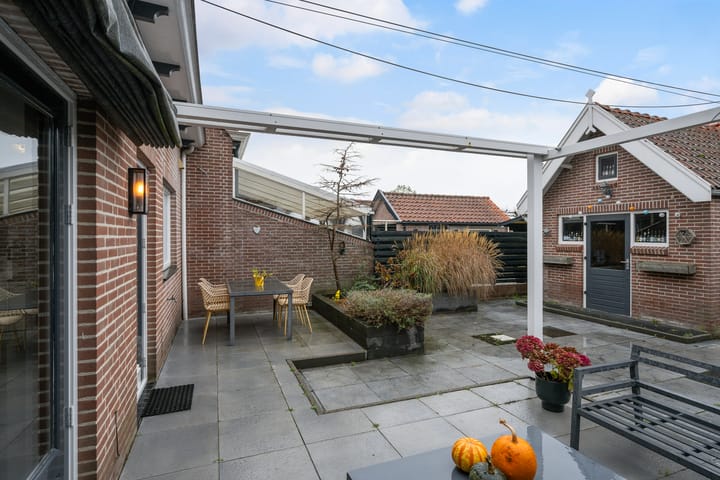 Photo 33 of Tienhoven 8