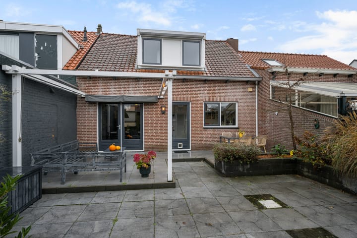 Photo 36 of Tienhoven 8