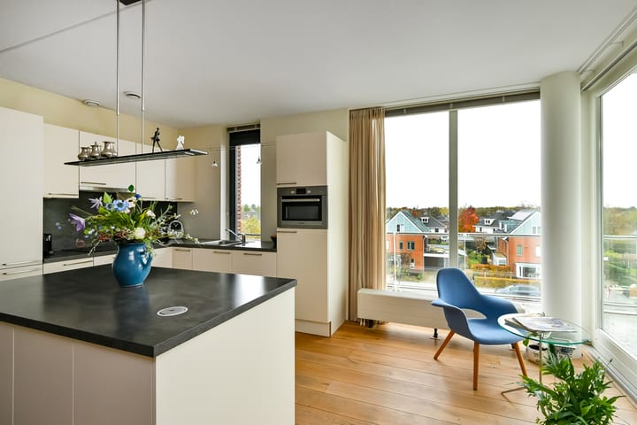 Photo 16 of Juno 167