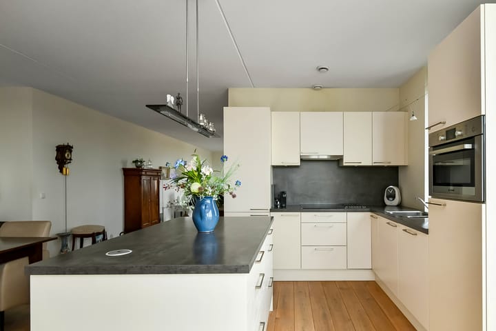 Photo 17 of Juno 167