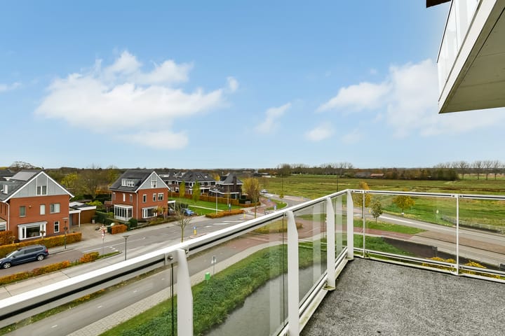 Photo 21 of Juno 167