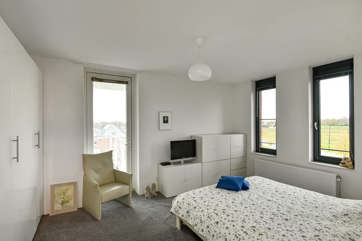 Photo 25 of Juno 167