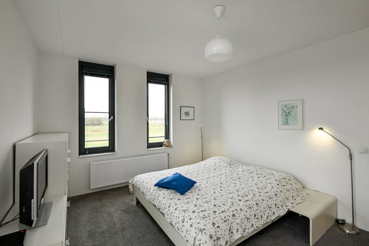 Photo 26 of Juno 167