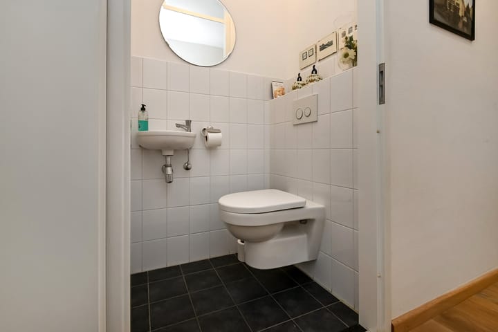 Photo 36 of Juno 167