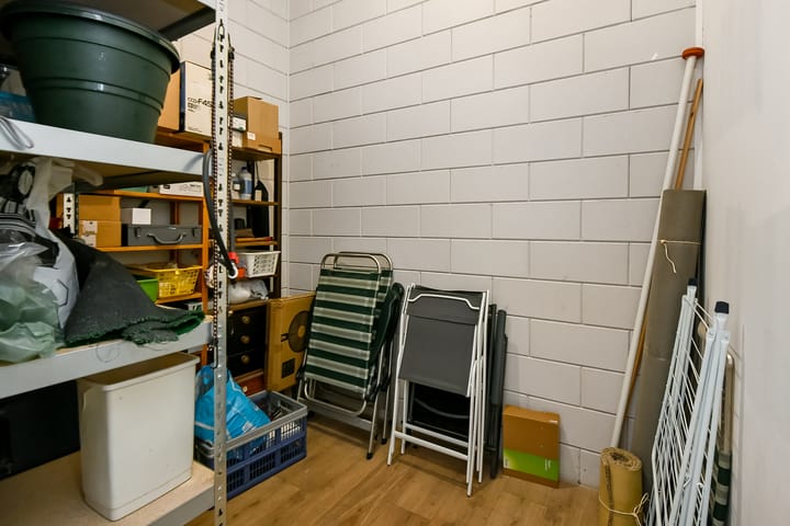 Photo 40 of Juno 167