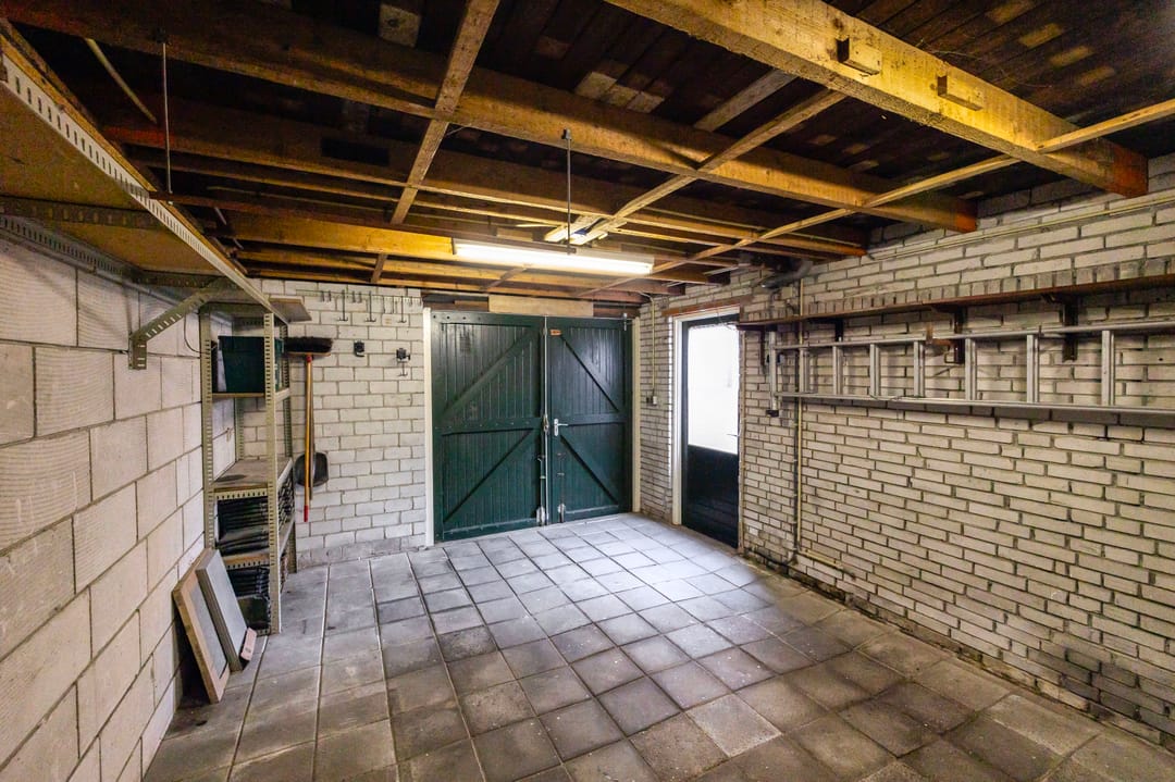 Photo 32 of Hoogeinde 8