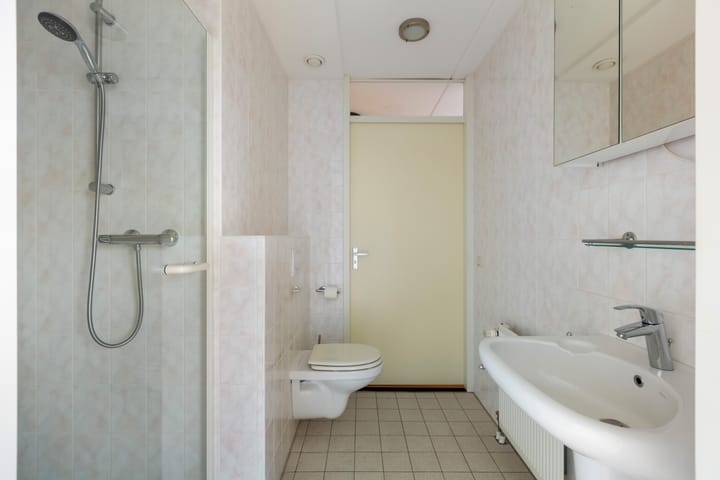 Photo 28 of Gerard Doustraat 18