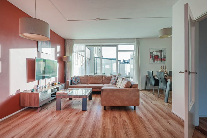 Photo 2 of Pieter Postsingel 68