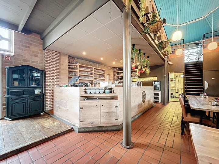 Photo 7 of Dorpsplein 4