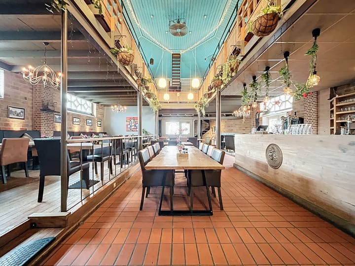 Photo 9 of Dorpsplein 4