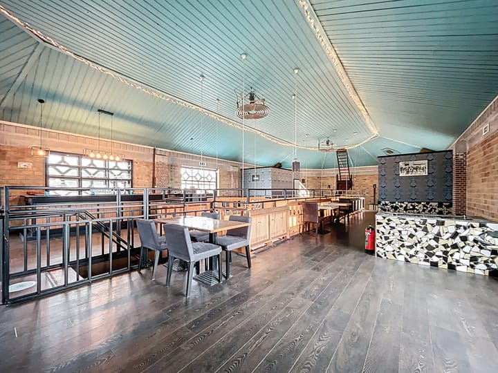 Photo 12 of Dorpsplein 4