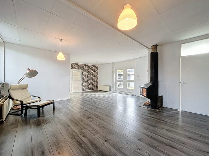 Photo 26 of Dorpsplein 4