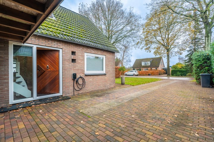 Photo 8 of Dorpsstraat 64