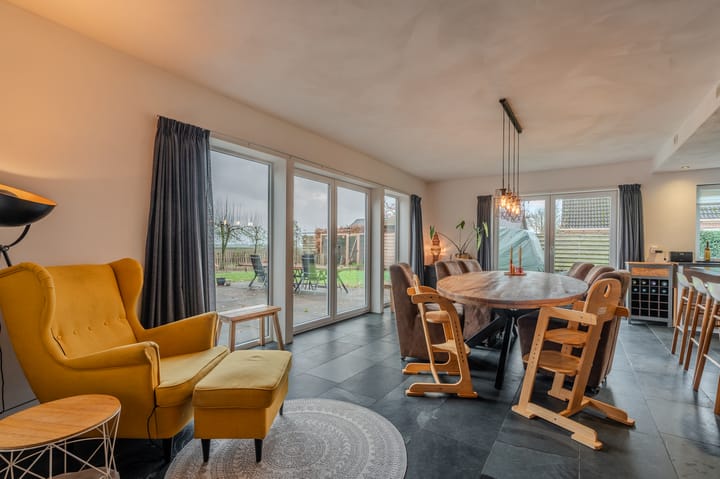 Photo 15 of Dorpsstraat 64