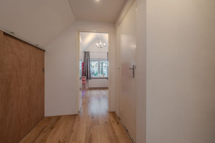 Photo 41 of Dorpsstraat 64