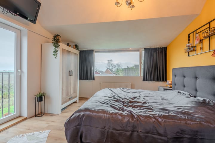 Photo 57 of Dorpsstraat 64