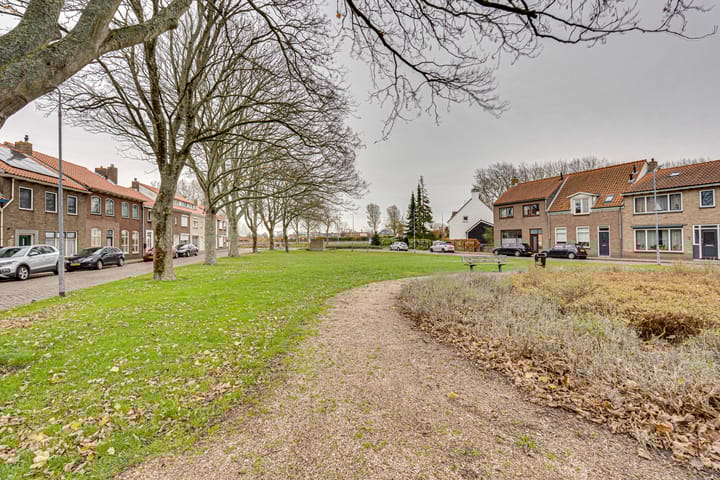 Foto 4 van Marnixplein 18