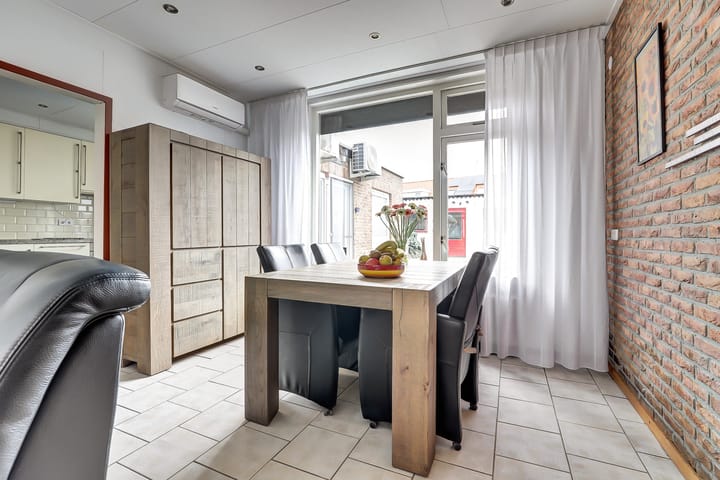 Foto 9 van Waalstraat 15