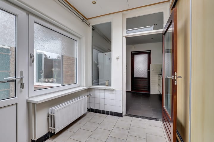 Foto 14 van Waalstraat 15