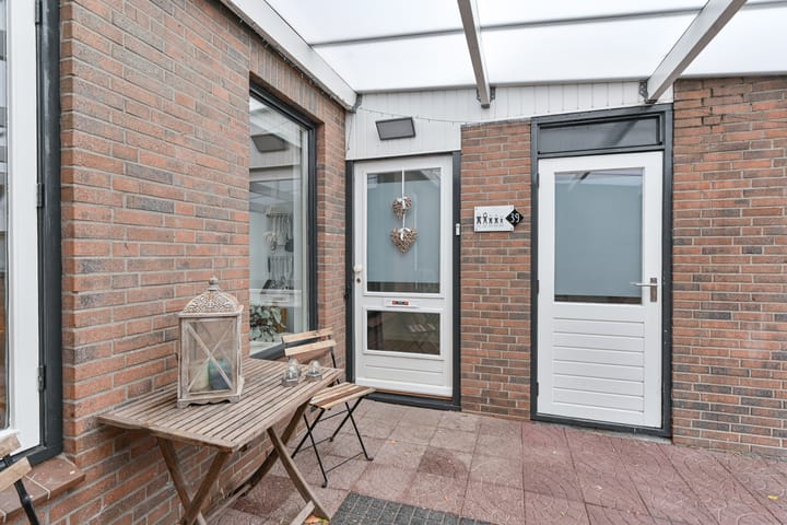 Foto 3 van Behringhof 39