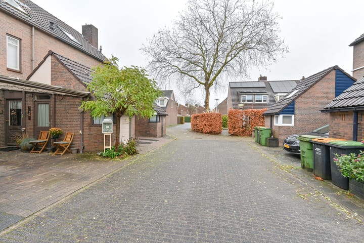 Foto 62 van Behringhof 39