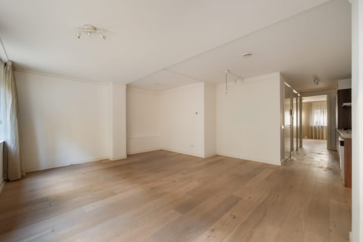 Foto 4 van Okeghemstraat 11-A