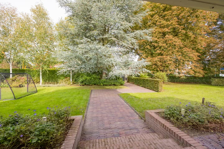 Foto 40 van Postweg 10