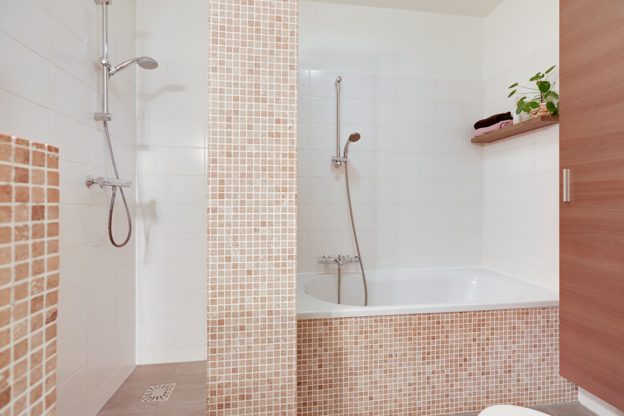 Foto 39 van Wethouder Nasslaan 15