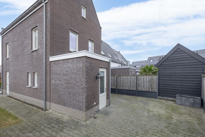 Foto 40 van Hoofdlandseweg 39