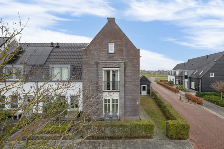 Foto 45 van Hoofdlandseweg 39