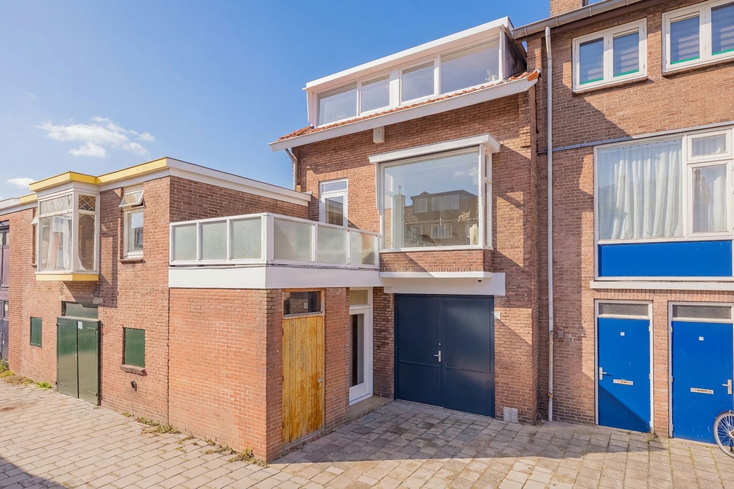 Bekijk foto 1 van Warmenhovenstraat 3