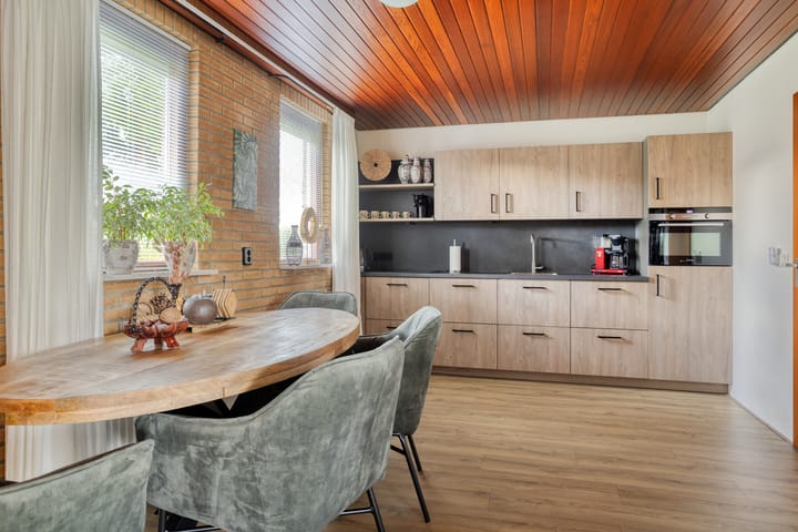 Foto 18 van Schoolstraat 90