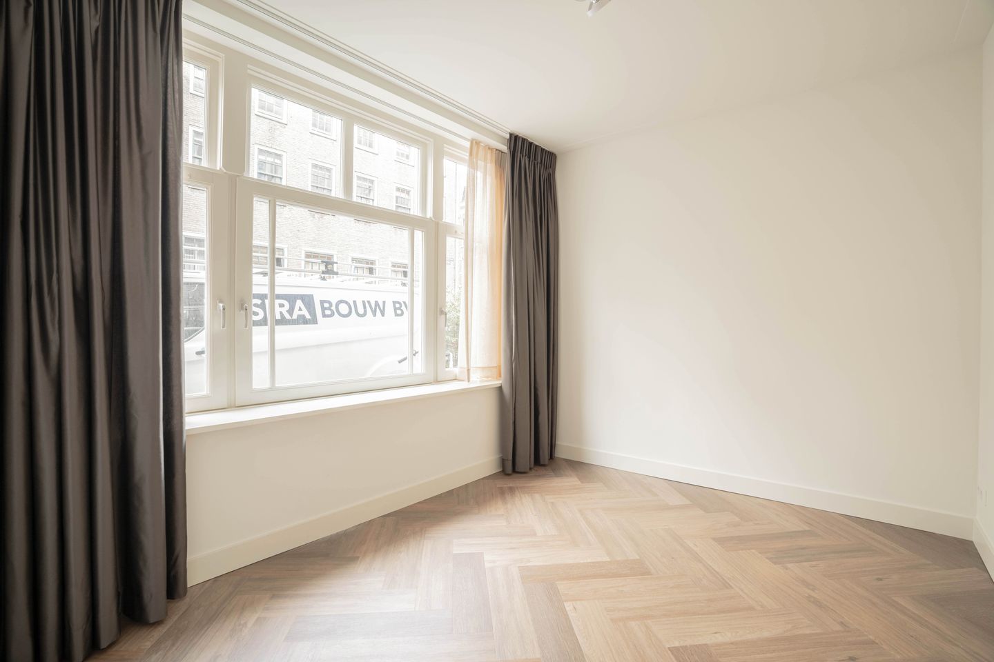 Foto 10 van Montelbaanstraat 11-H