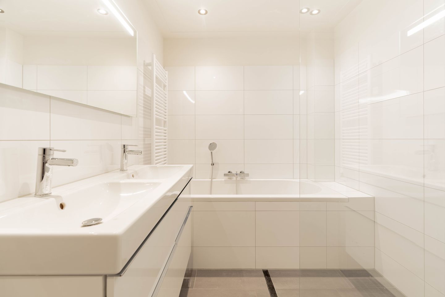 Foto 14 van Montelbaanstraat 11-H