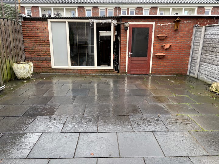Photo 12 of Hertshoornstraat 5