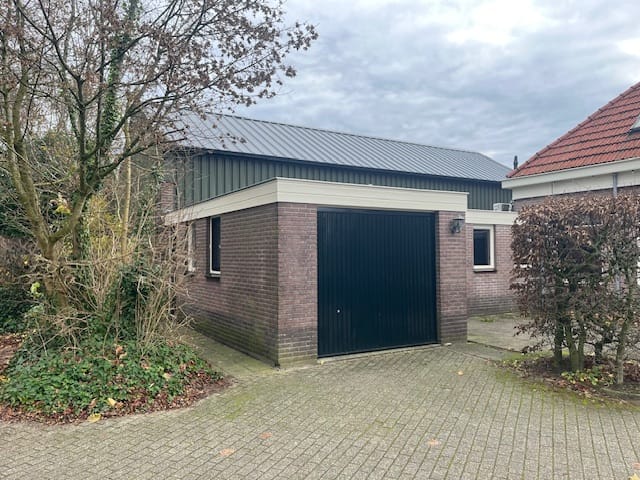 Foto 40 van Roggestraat 2