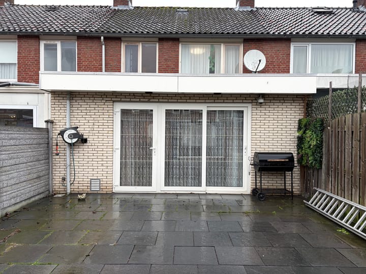 Photo 2 of Hertshoornstraat 5