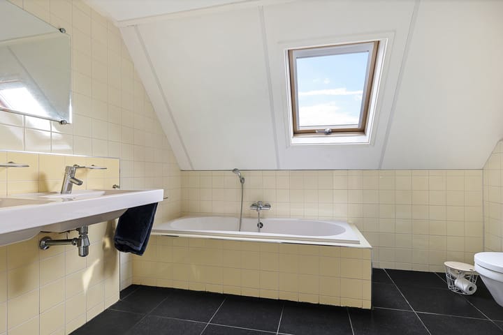 Photo 28 of Vlegel 12