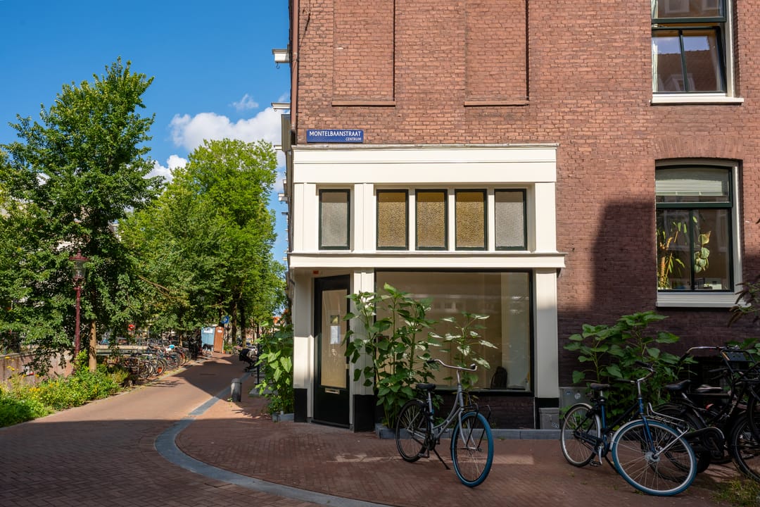 Photo 26 of Montelbaanstraat 11-1