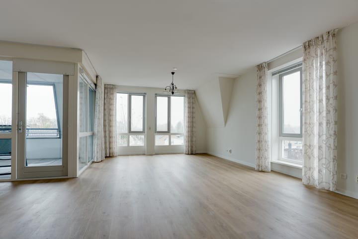 Foto 7 van Abel Tasmanplein 26