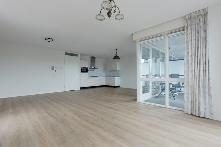 Foto 11 van Abel Tasmanplein 26