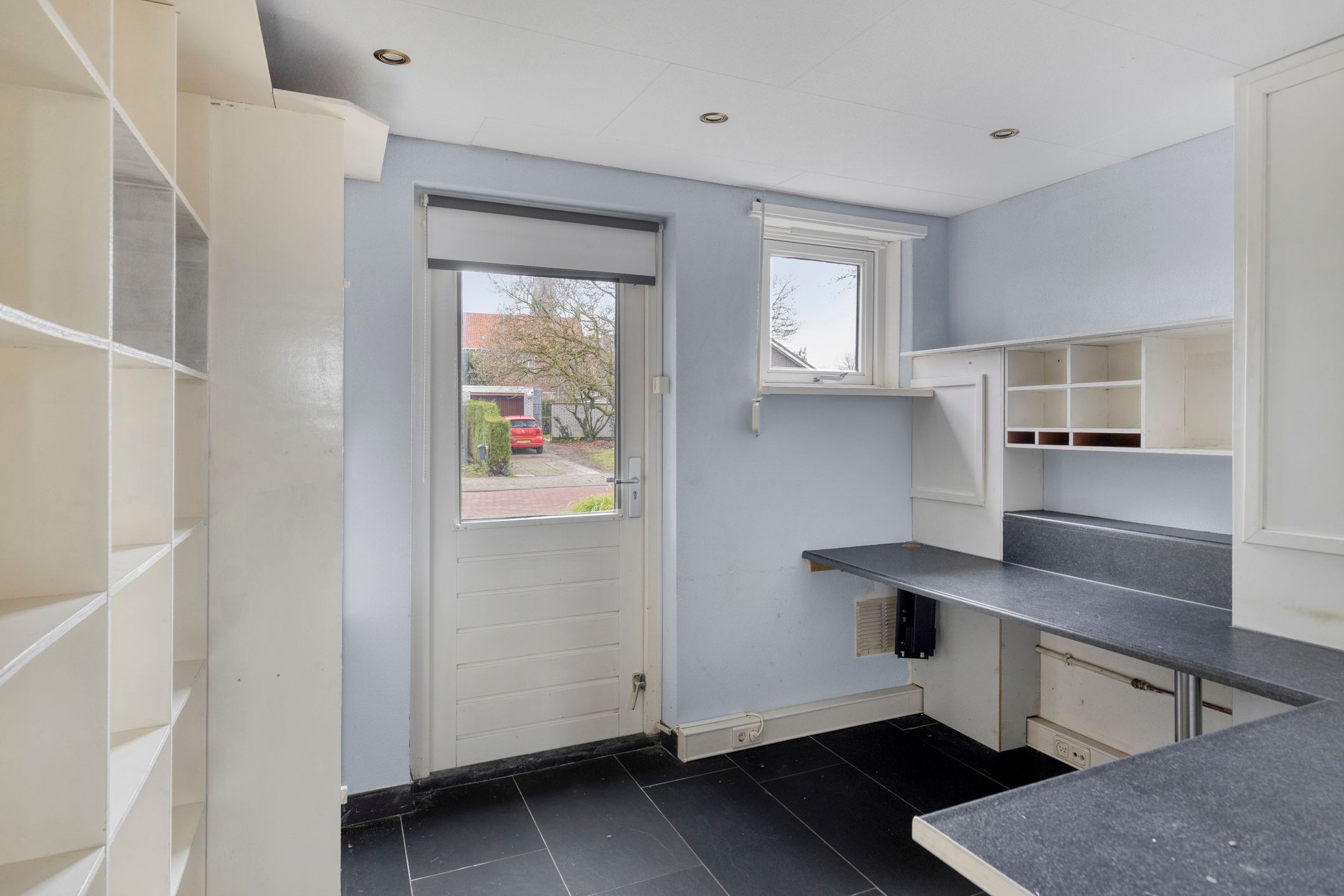 Photo 18 of Hovenstraat 8