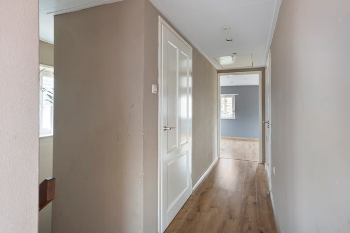 Foto 21 van Hovenstraat 8