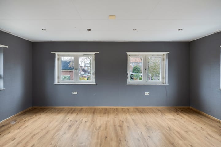 Foto 23 van Hovenstraat 8