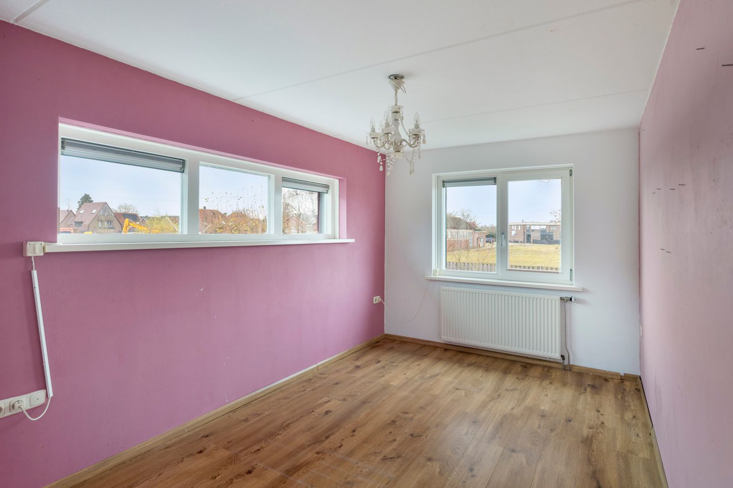 Photo 29 of Hovenstraat 8