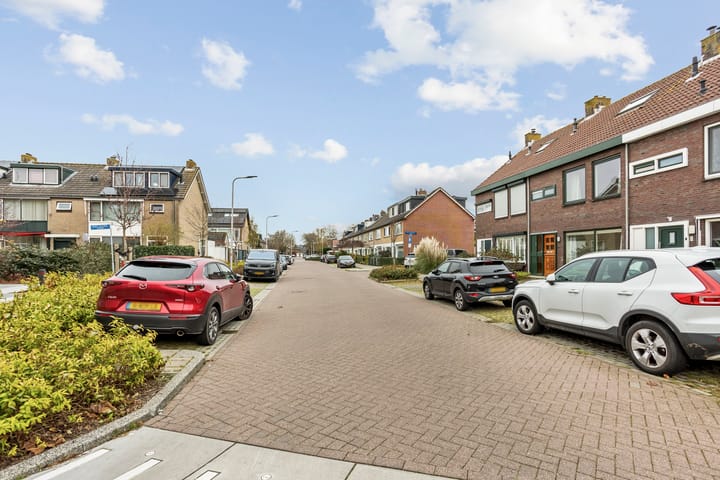 Photo 24 of Ambachtsherenweg 74