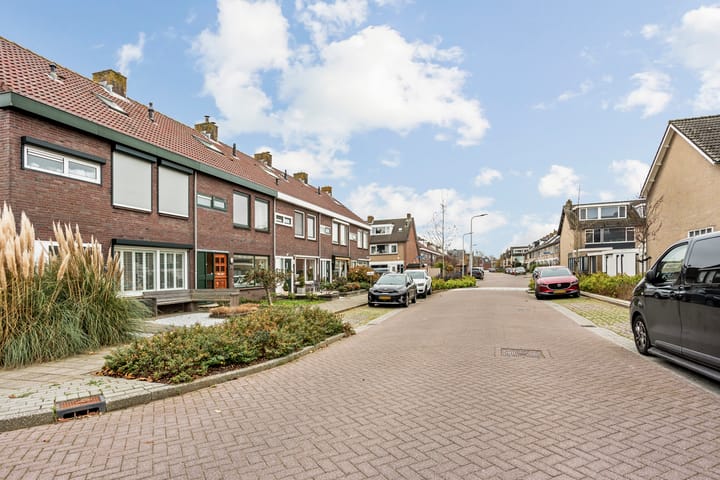 Photo 25 of Ambachtsherenweg 74