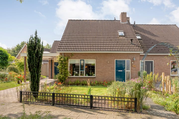 Photo 2 of Steenbergerwijk 73