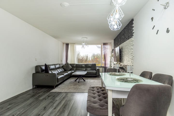 Photo 3 of Nieuwendamlaan 164